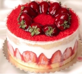 Çilek Aşkı Mois Yaş Pasta 2-3 Kişilik